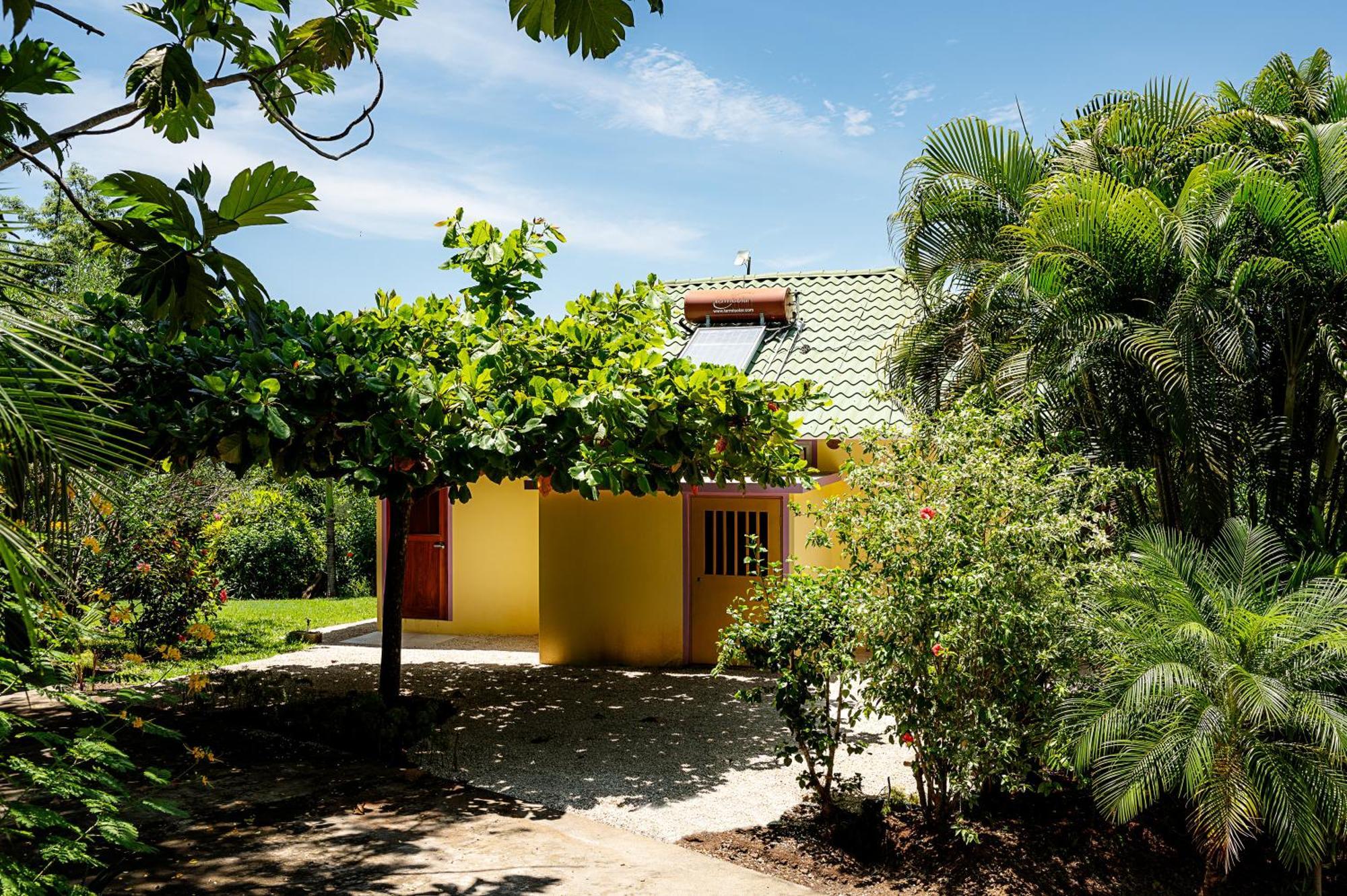 Casa Laureles Bed & Breakfast Playa Bejuco  Exterior photo