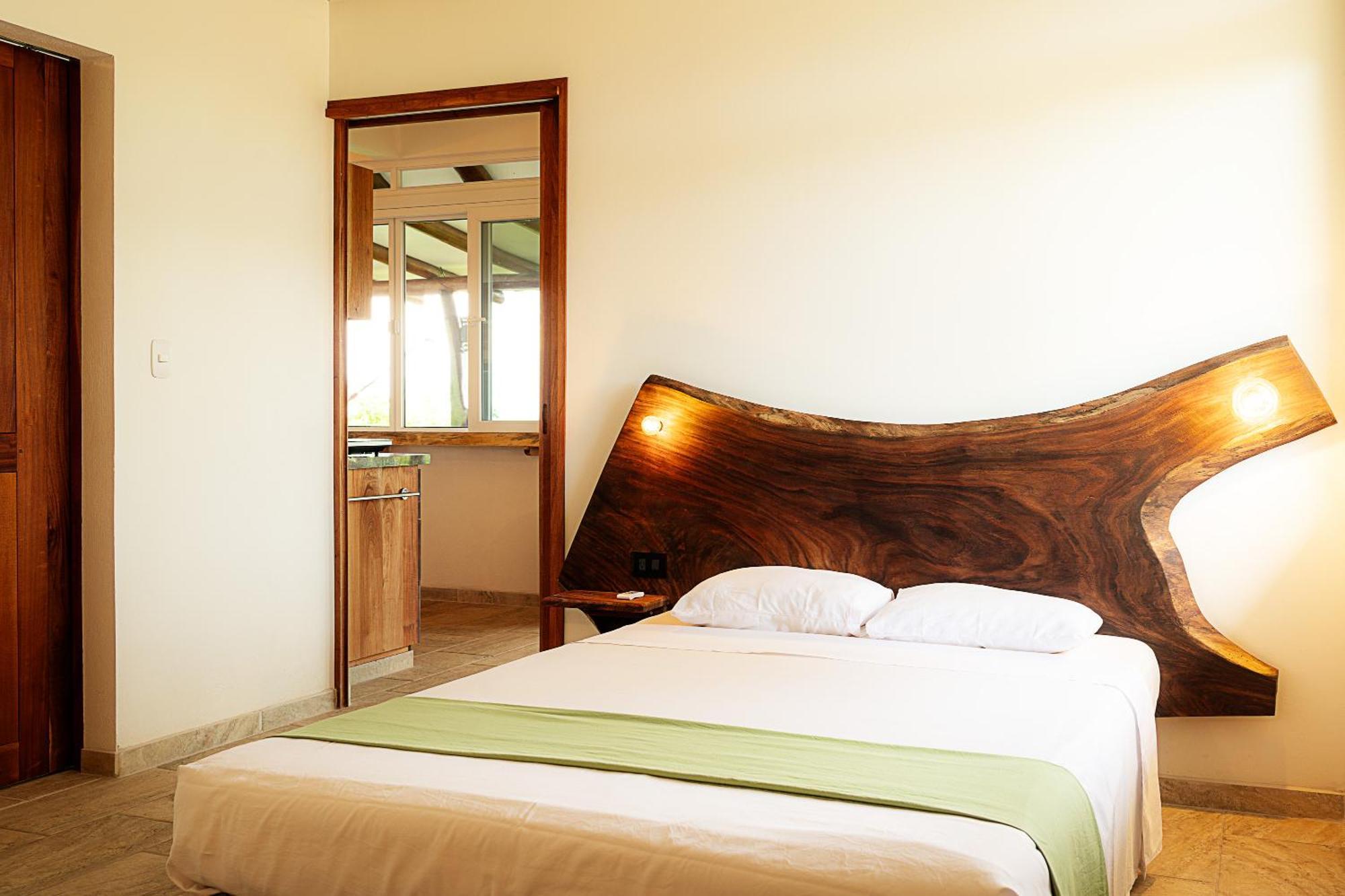 Casa Laureles Bed & Breakfast Playa Bejuco  Exterior photo