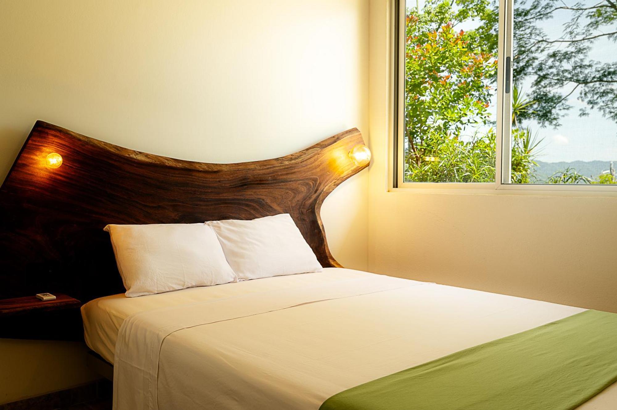 Casa Laureles Bed & Breakfast Playa Bejuco  Exterior photo